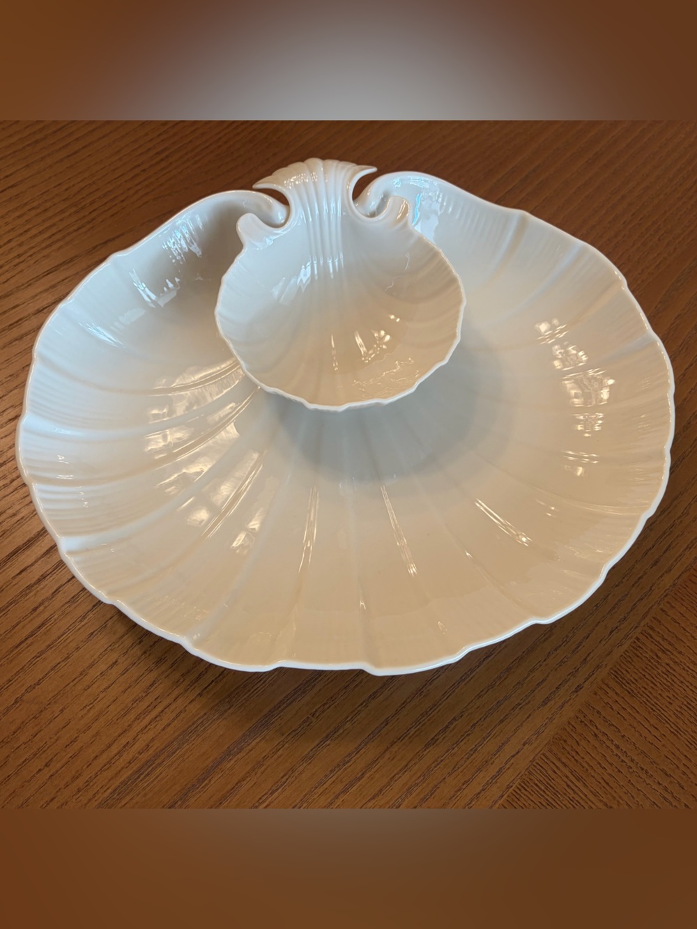 Lenox Off White Shell-Style Ceramic Divided Serving Platter Chip & Dip